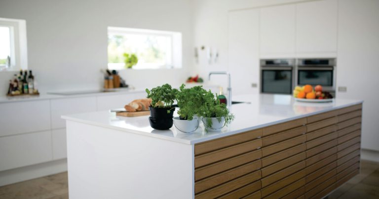 Blog 5 A Step-By-Step Guide To Kitchen Cabinet Refinishing In Jacksonville