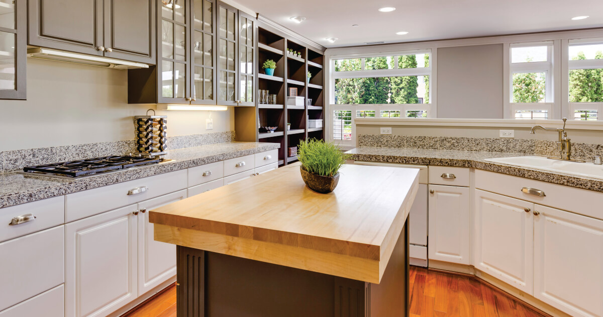 Choosing The Right Color Tips For Kitchen Cabinets Painting